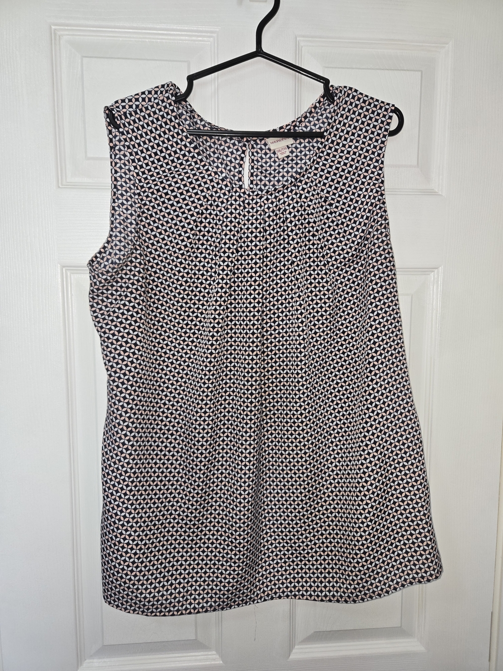 Merona Navy and Light Pink Geometric Tank Top